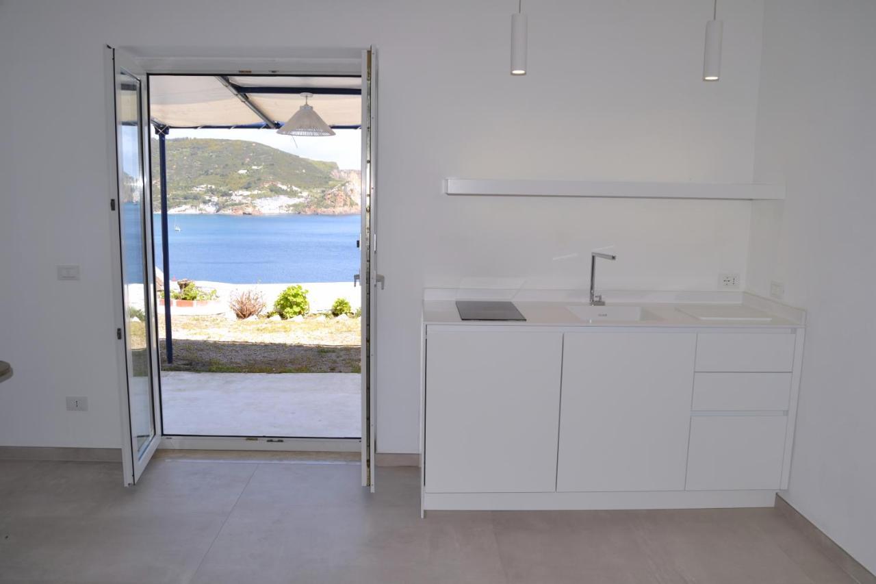 Maridea - Les Suites Du Soleil Ponza Exterior foto